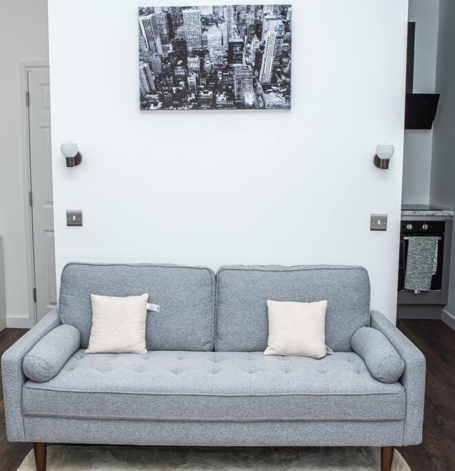 Aylesbury Apartment 1 With Free Parking Dış mekan fotoğraf